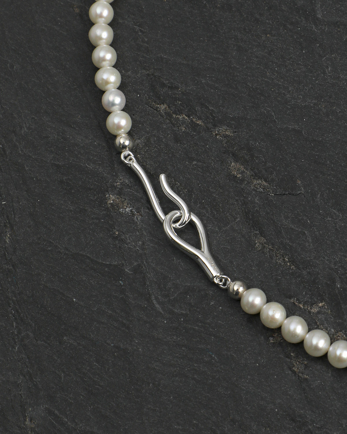 Prehnite, Green Quartz & Baroque Pearl Necklace, close-up detail 1