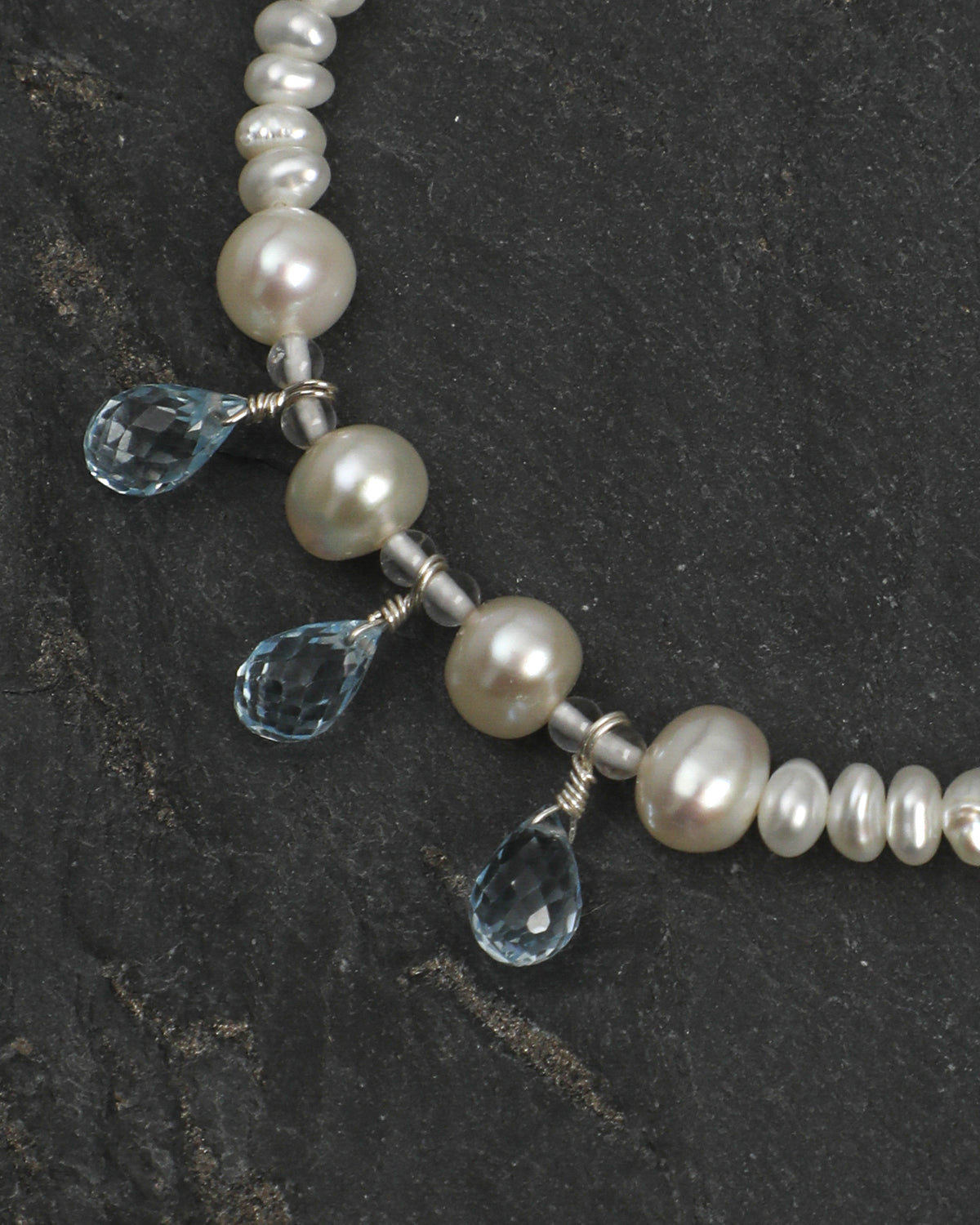 Blue Topaz, Clear Quartz & Pearl Bracelet, close-up detail 2