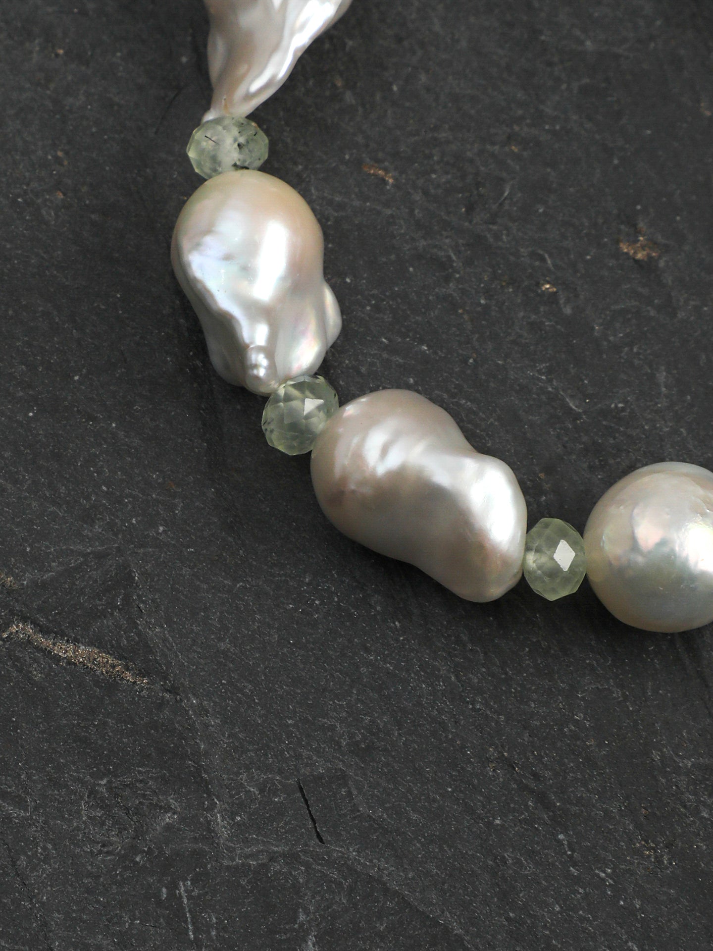 Prehnite, Green Quartz & Baroque Pearl Bracelet, close-up detail 1