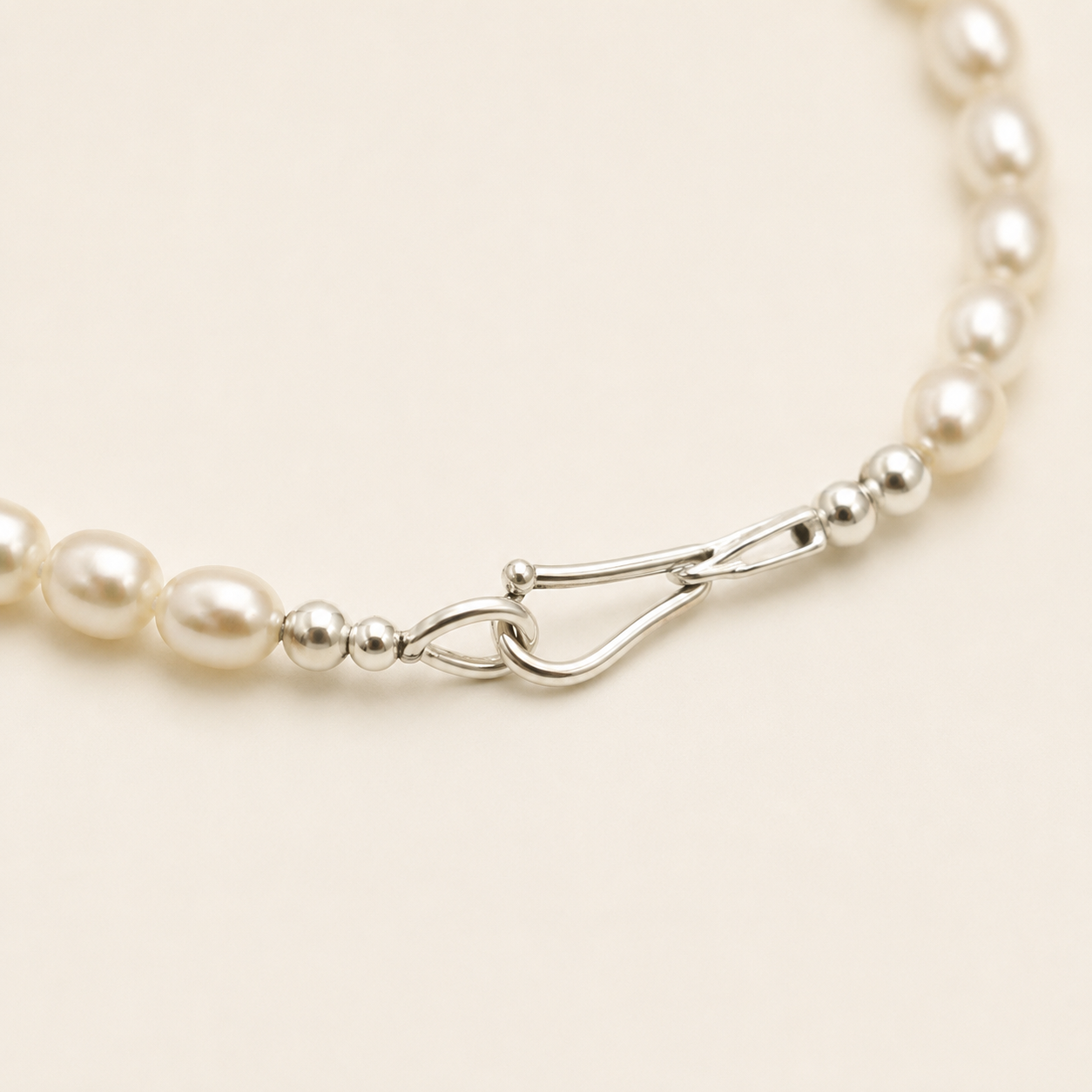 Freshwater Rice Pearl Necklace