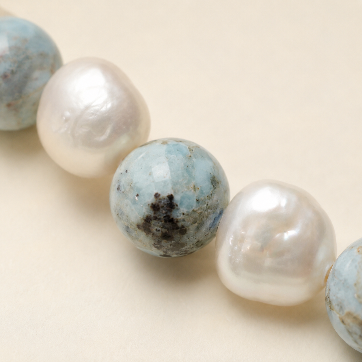 Ocean Stone Pearl Bracelet